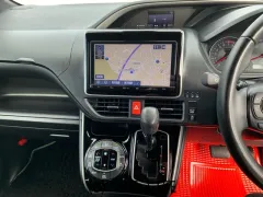 トヨタ ヴォクシー