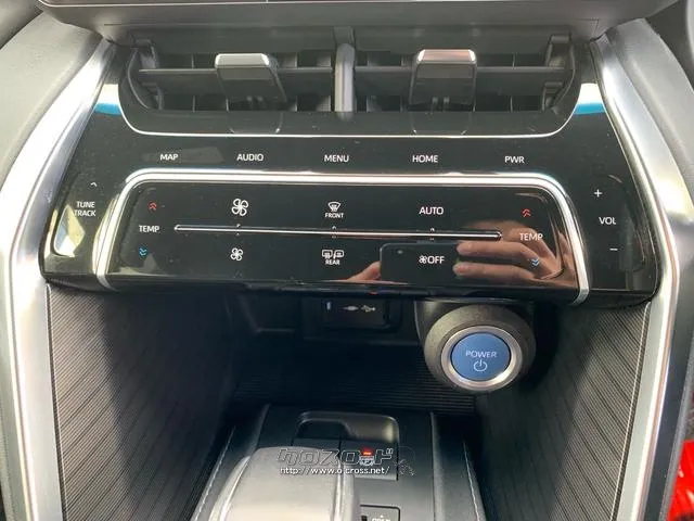 左右独立温度コントロールフルオートエアコン トヨタ ハリアー