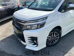 トヨタ ヴォクシー