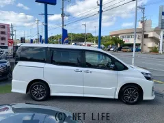 トヨタ ヴォクシー