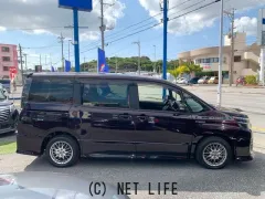 トヨタ ヴォクシー