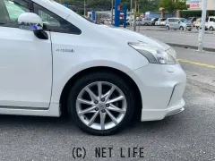 トヨタ プリウスα