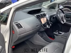 トヨタ プリウスα