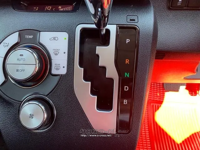 トヨタ シエンタ