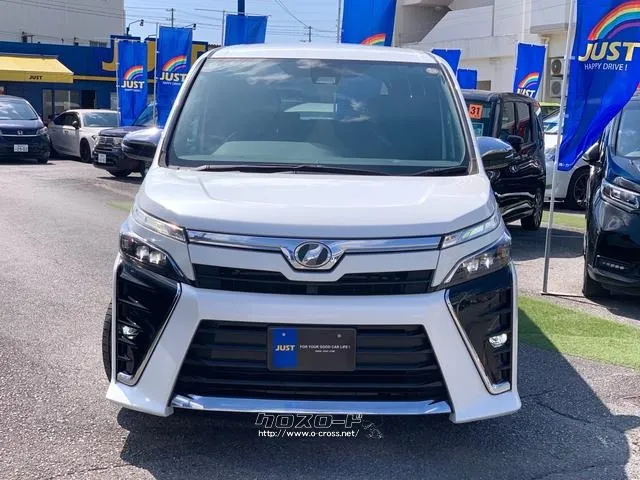 ぜひ最後までご覧ください♪ トヨタ ヴォクシー