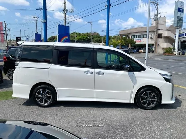 両側ワンタッチスイッチ付パワースライドドア トヨタ ヴォクシー