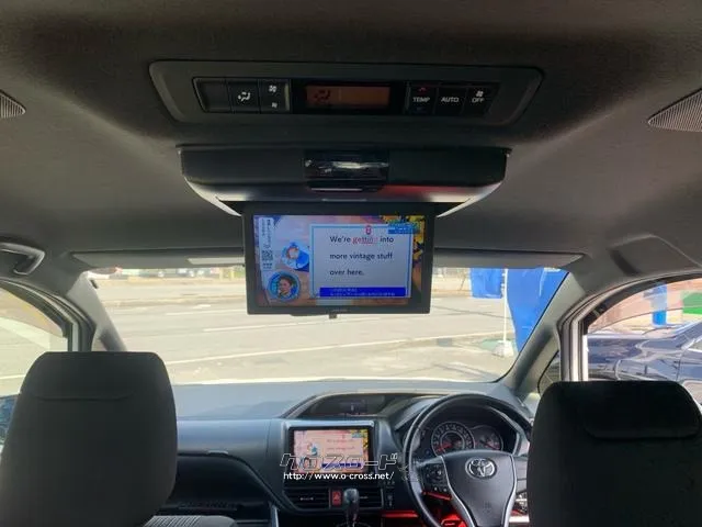 アルパイン製10インチ後席用フリップダウンモニター♪ トヨタ ヴォクシー