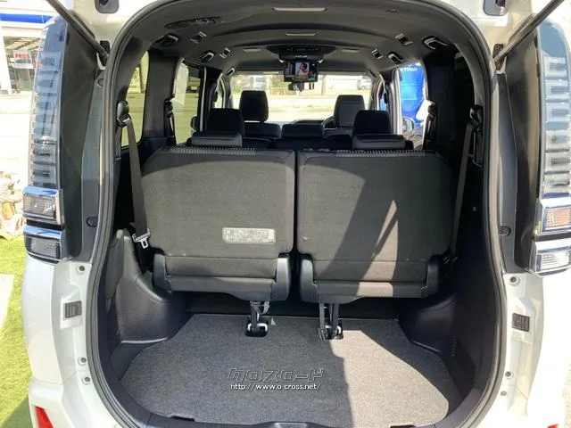 トヨタ ヴォクシー