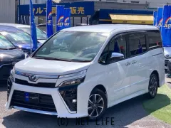 トヨタ ヴォクシー