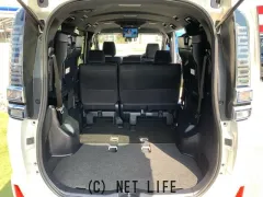 トヨタ ヴォクシー