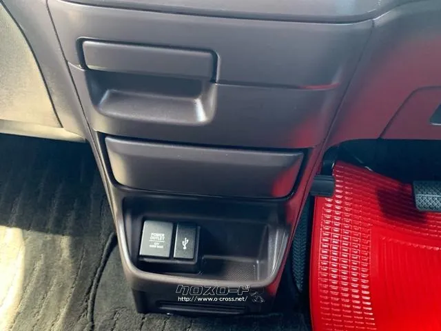 USB充電 ホンダ フリード