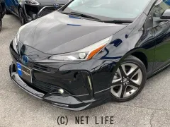 トヨタ プリウス