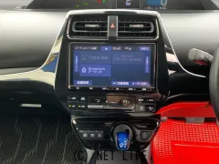 トヨタ プリウス