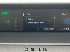 トヨタ プリウス