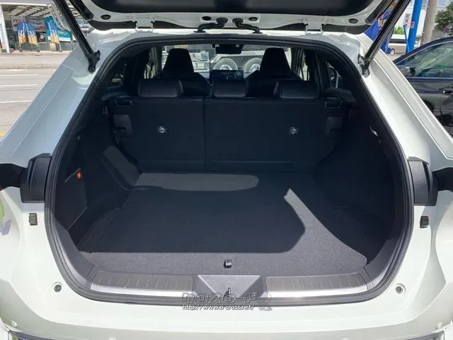 トヨタ ハリアー