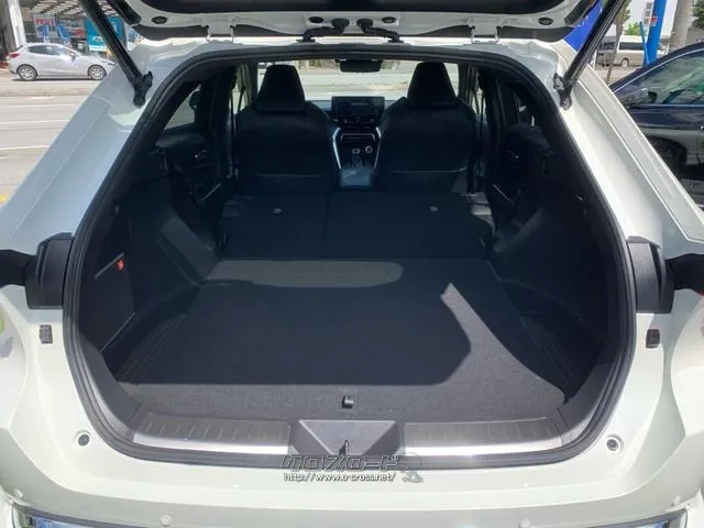 トヨタ ハリアー