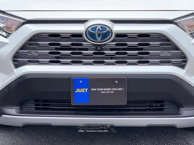 ●G、ハイブリッド専用デザイン、フロント・リヤスキッドプレート(シルバー塗装) トヨタ RAV4