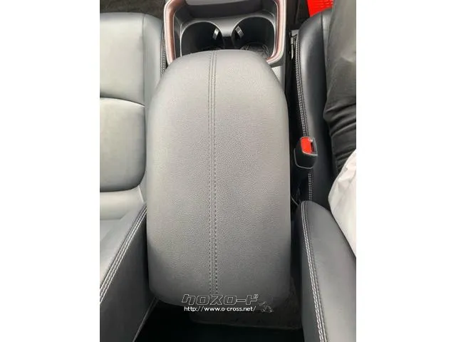 ●G、ハイブリッド専用デザイン、センターコンソールボックス トヨタ RAV4