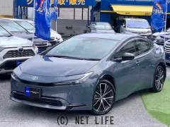 トヨタ プリウス