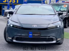 トヨタ プリウス