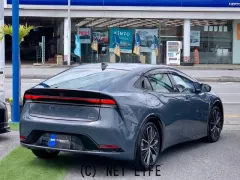 トヨタ プリウス