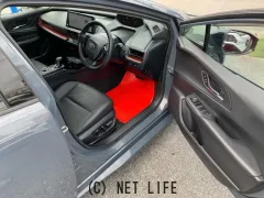 トヨタ プリウス