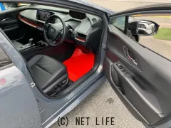 トヨタ プリウス