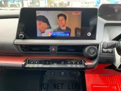 トヨタ プリウス