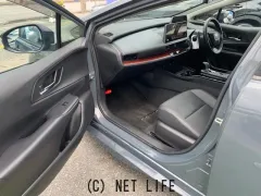 トヨタ プリウス