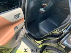 トヨタ ハリアー