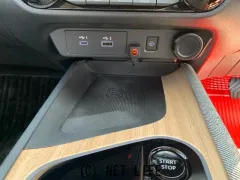 日産 ノートオーラ