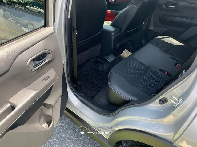 ダイハツ ロッキー