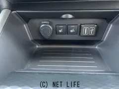 ダイハツ ロッキー