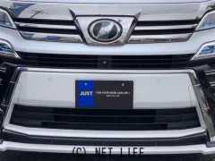 トヨタ ヴェルファイア