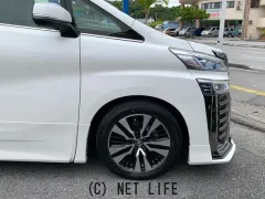 トヨタ ヴェルファイア