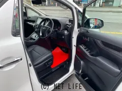 トヨタ ヴェルファイア