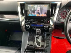 トヨタ ヴェルファイア