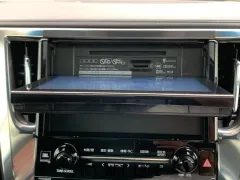 トヨタ ヴェルファイア