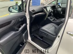 トヨタ ヴェルファイア