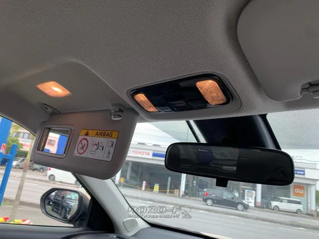 運転席・助手席バニティミラー+運転席チケットホルダー付 トヨタ ヤリスクロス