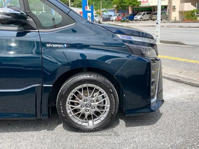 ●EBD付ABS+ブレーキアシスト ●ヒルスタートアシストコントロール トヨタ ヴォクシー