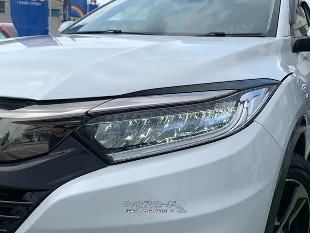 後期専用デザイン、LEDヘッドライト〈インラインタイプ〉 ホンダ ヴェゼル