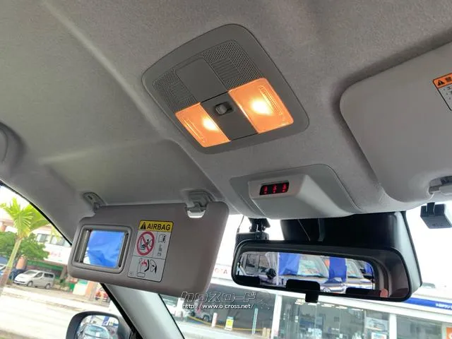 ●バニティミラー・チケットホルダー付サンバイザー(運転席・助手席) トヨタ ライズ