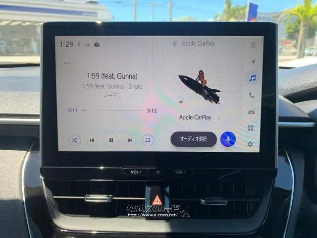 10.5インチHDディスプレイ・TVフルセグ、USB(動画・音楽再生/給電)Apple CarPlay、Android・AutoTM、Miracast・Bluetooth(ハンズフリー/オーディオ)♪ トヨタ カローラクロス