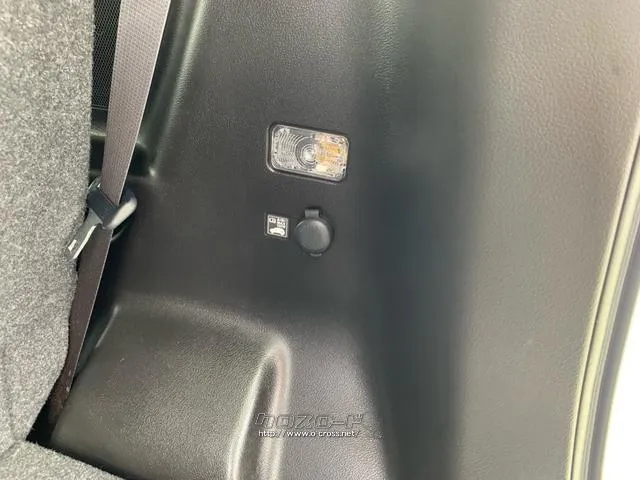 トランクルーム給電ソケット スズキ ソリオ
