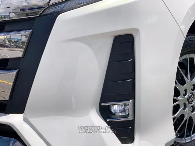 LEDフロントフォグランプ トヨタ ノア