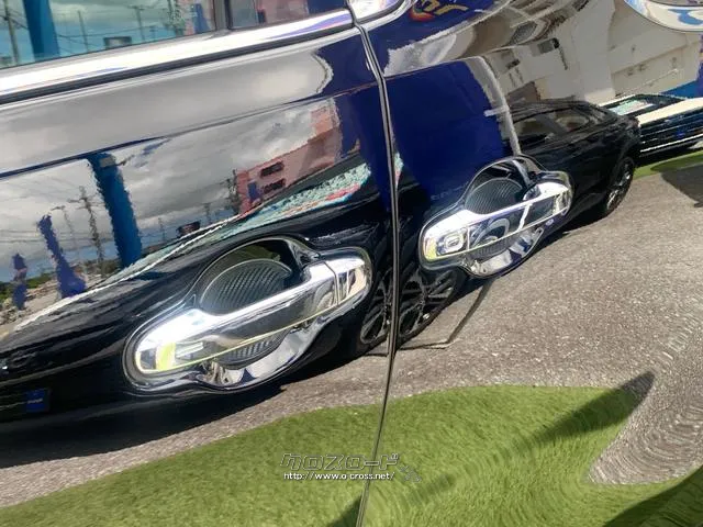 スマートエントリー(運転席・助手席・バックドア/アンサーバック機能付)+プッシュスタートシステム+スマートキー・ウェルカムパワースライドドア&予約ロック機能 トヨタ アルファードハイブリッド