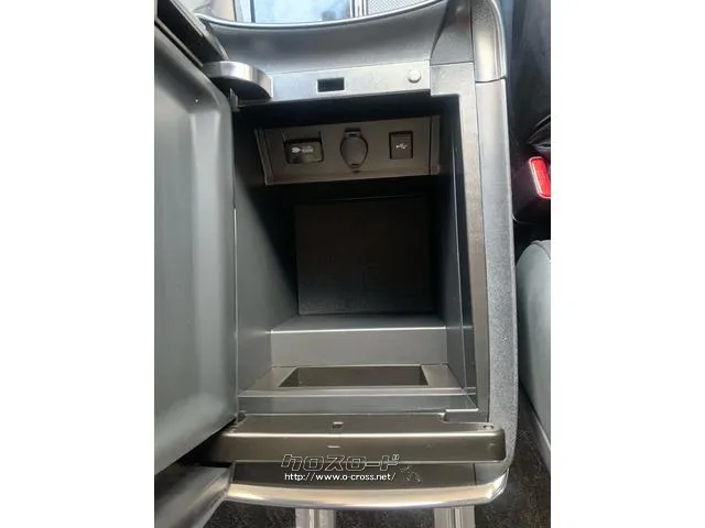 トヨタ アルファードハイブリッド