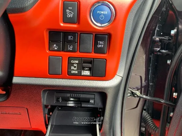 ナビ連動、ETC トヨタ ヴォクシー
