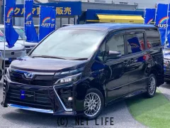 トヨタ ヴォクシー